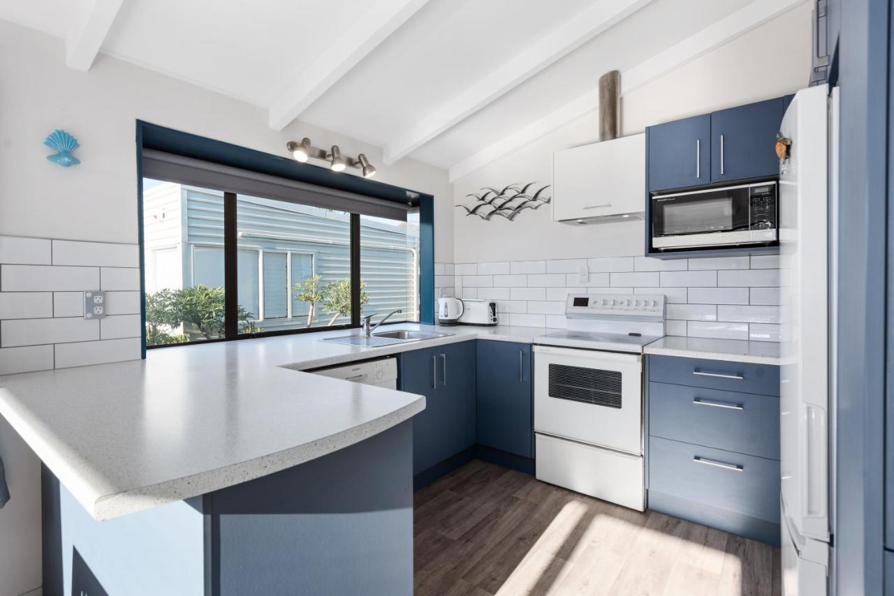The Blue Beach House Mount Maunganui Εξωτερικό φωτογραφία